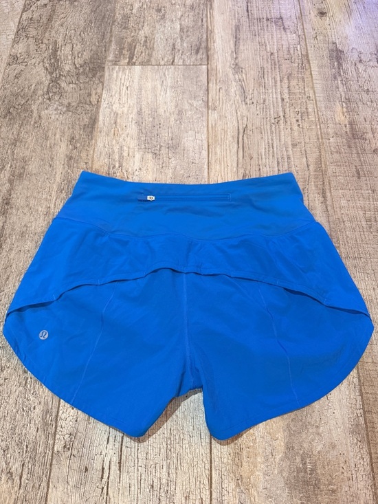 Lululemon Speed Up Poolside 4” - Picture 2 of 4
